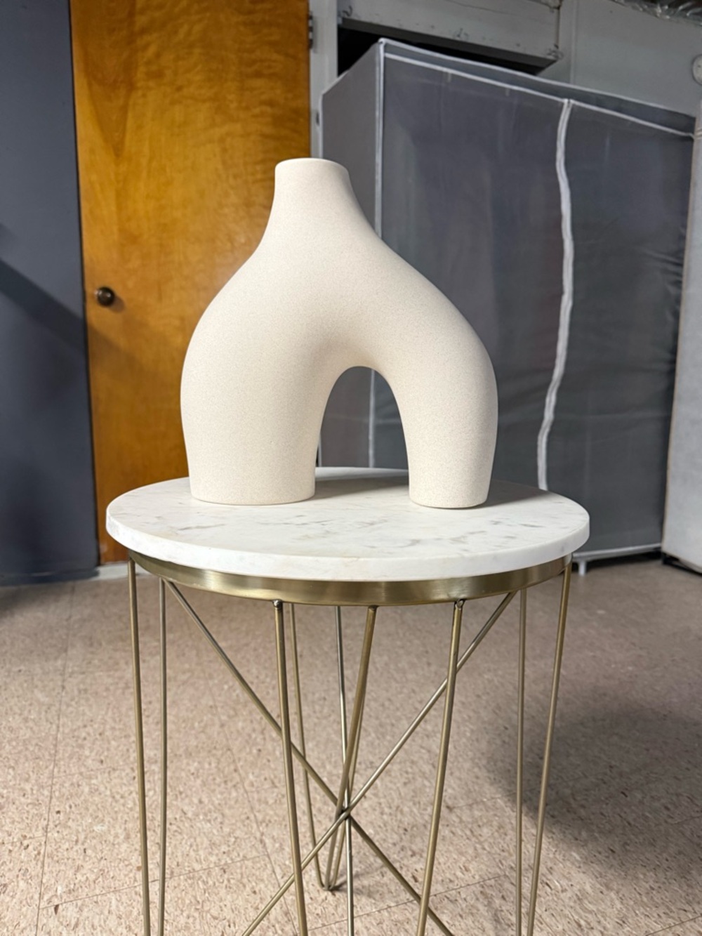 H&M Ceramic Vase - Matte Cream